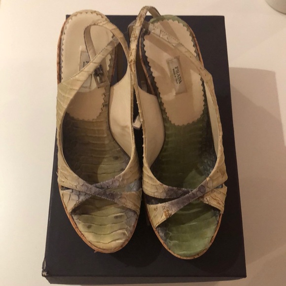 AUTHENTIC Prada snakeskin sandals - Picture 4 of 7